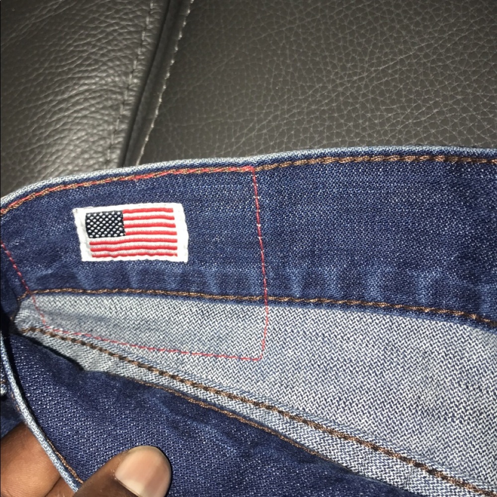 True religion shorts - Picture 4 of 4